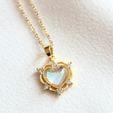 Collar de piedra lunar - Forma de corazón