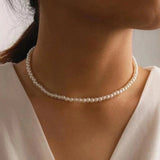 Collar de cuentas de plata