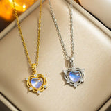 Collar de piedra lunar - Forma de corazón