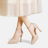 Evette Tacones de Cuero