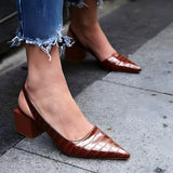 Wynn - Zapatos de tacón con punta ancha