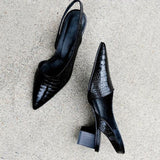 Wynn - Zapatos de tacón con punta ancha