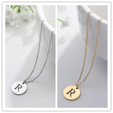 Collar de Oro con Colgante de Letra Elegante