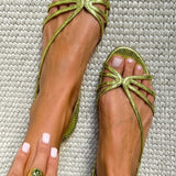 Sandalias Doradas Ginevra | Elegancia para Cada Paso