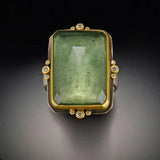Anillo vintage de cristal verde y oro